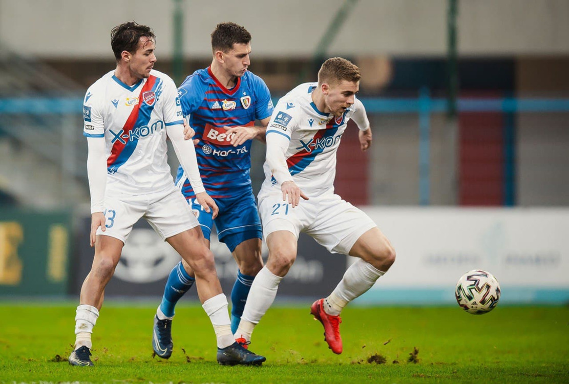 Piast - Raków 0-0. Remis na zakończenie roku - Newsy ...